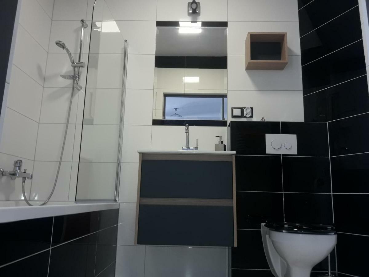 Apartament Szczesliwy Ustrzyki Dolne Luaran gambar